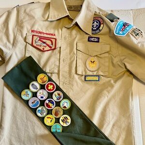 Boy Scouts Of America Uniform Shirt and Sash with Patches Youth Large
